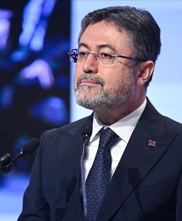 bakan-yumakli-tarimin-gelecegi-guclu-uretici-orgutlerinden-gecmektedir-lCTG5TID.jpg
