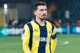 caykur-rizespor-maci-oncesi-fenerbahcede-mert-hakan-yandas-gelismesi-9PZzTrQD.jpg