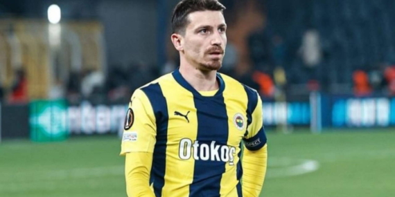 caykur-rizespor-maci-oncesi-fenerbahcede-mert-hakan-yandas-gelismesi-9PZzTrQD.jpg