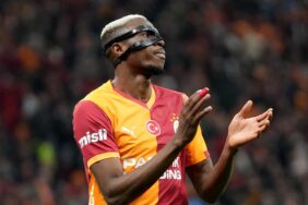 galatasaraya-victor-osimhen-mujdesi-donecegi-mac-belirli-oldu-mwx2IFw2.jpg