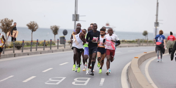 istanbul-yari-maratonu-pazar-gunu-kosulacak-dh9Hm3WS.jpg