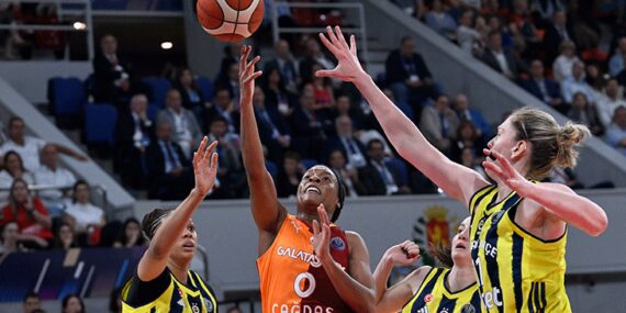 kadinlar-euroleaguede-galatasarayi-yenen-fenerbahce-sampiyon-fQhcCfu7.jpg
