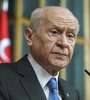 son-dakika-pes-pese-okul-saldirilari-mhp-lideri-bahceli-yuzeysel-ve-tek-boyutlu-degerlendirmelerle-CtefDzW3.jpg